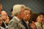 細川氏と小泉氏（手前）。合わせて148歳とは思えないほど二人とも意気軒高だった。＝7日夕、永田町　写真：筆者＝