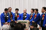 神津代表の下に馳せ参じた厚労大臣、公明、立民、民進、希望の党者。皆、お通夜のような顔をしているのは思惑が違うからだろうか。＝5日、都内　撮影；筆者＝