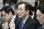 財務省の中村稔・理財局総務課長。朝日新聞の取材に対しては改ざんを否定していたが、野党議員の厳しい追及に泣きそうな声で「お答えできない」を連発した。気の毒なほど憔悴し切っていた。＝2日、衆院第16控室　撮影：筆者＝