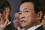 麻生太郎財務大臣。品格のなさは自民党内でも群を抜く。＝2月、自民党大会　撮影：田中龍作＝